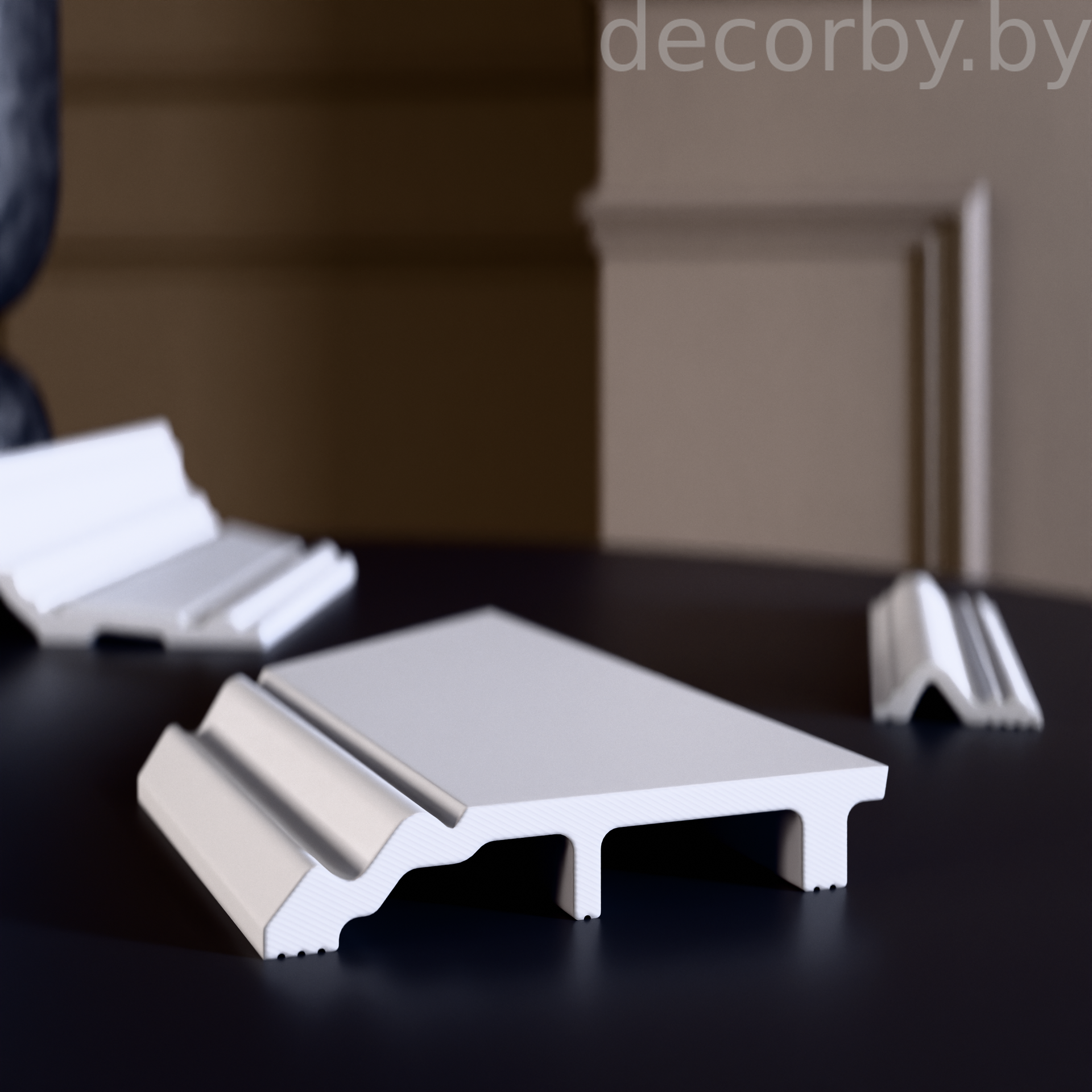 GPD12_Cam03_Table_Plinth_001