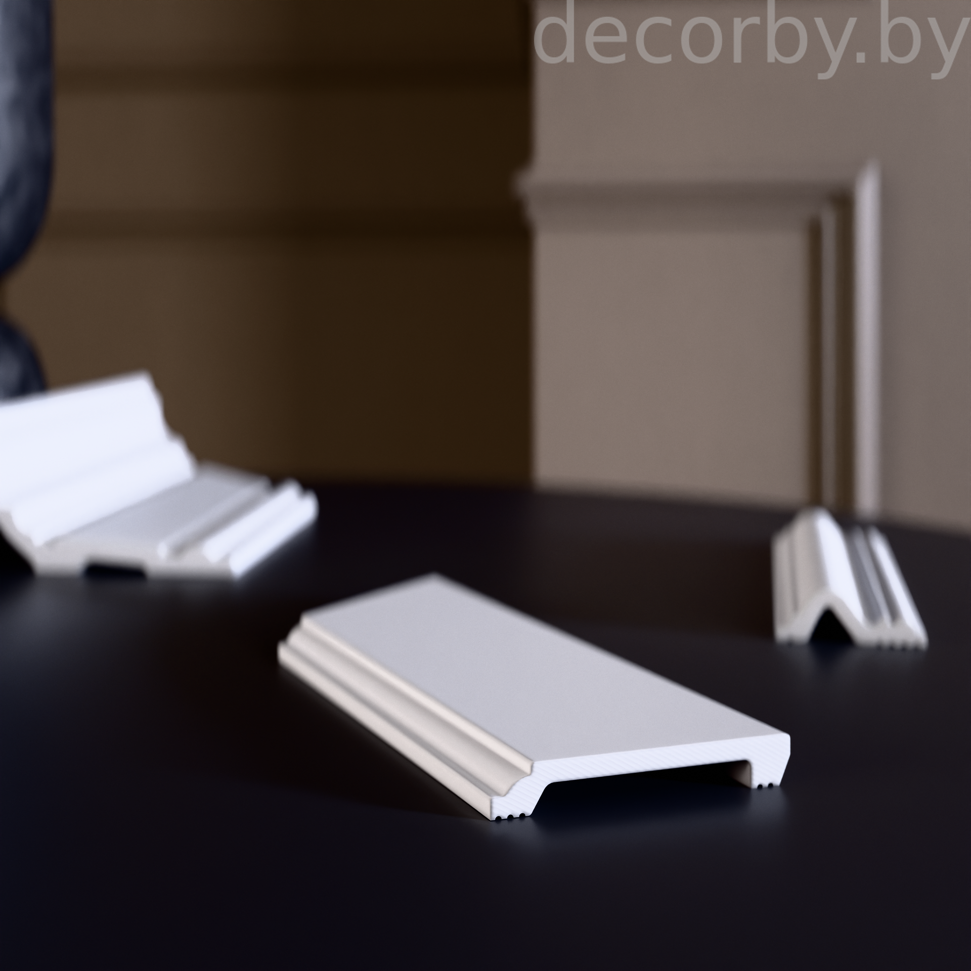 GPD3_Cam03_Table_Plinth_001