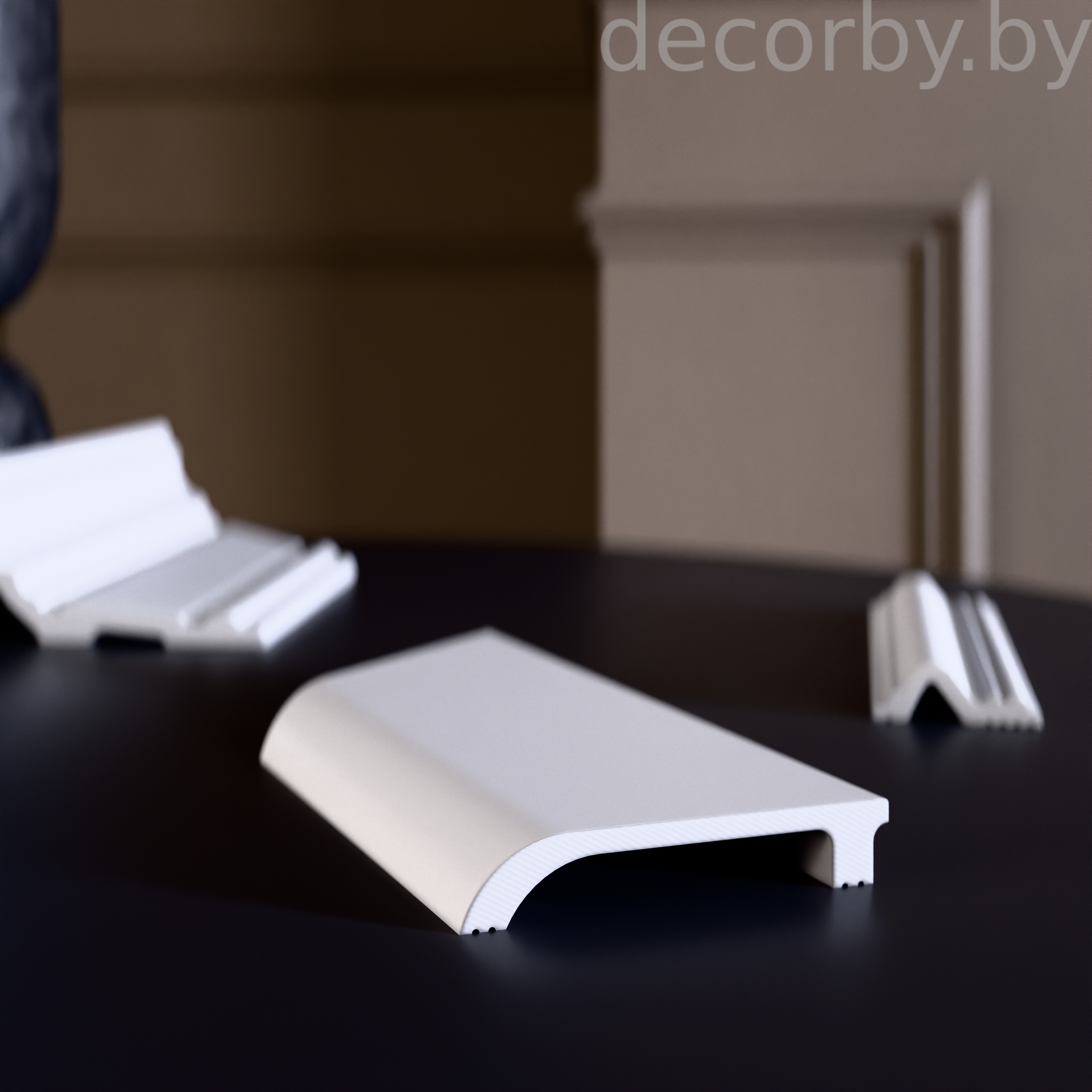 GPD6_Cam03_Table_Plinth_001